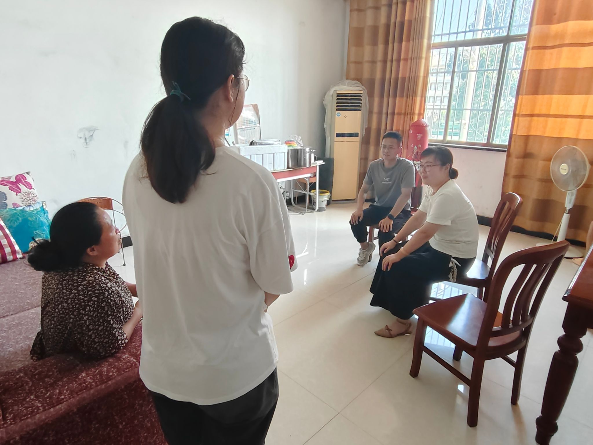 走访现场三 走访现场三